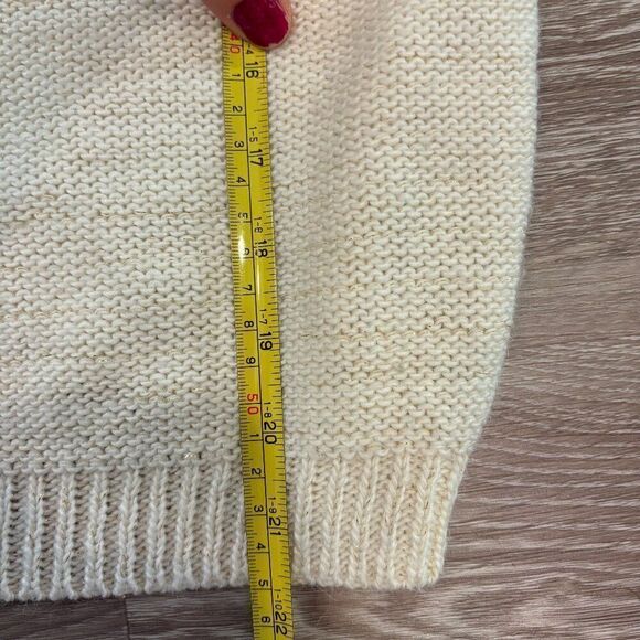 Nisan Cream Wool Knit Golden Metallic Tone Trim Sweater Back Button Sweater sz S - Picture 8 of 8